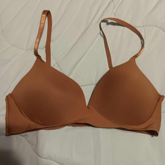 Danskin Intimates Bra Size 36B Wireless Brown - Picture 1 of 1